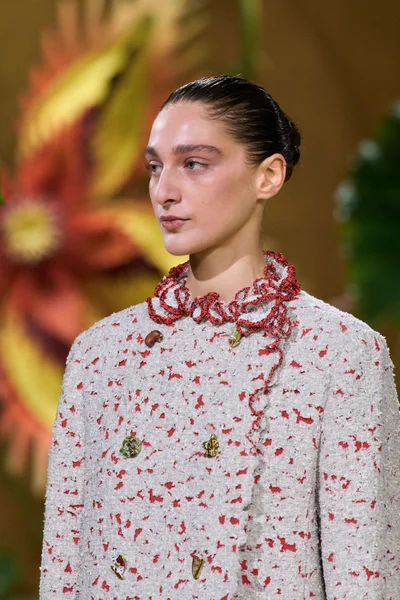 Look 21